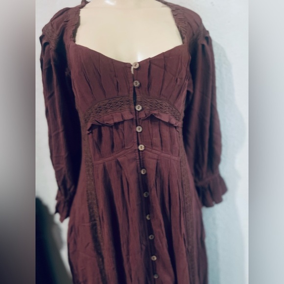 Free People magdalia romantic boho maxi dress size S bottom down puffy sleeve - Picture 9 of 10